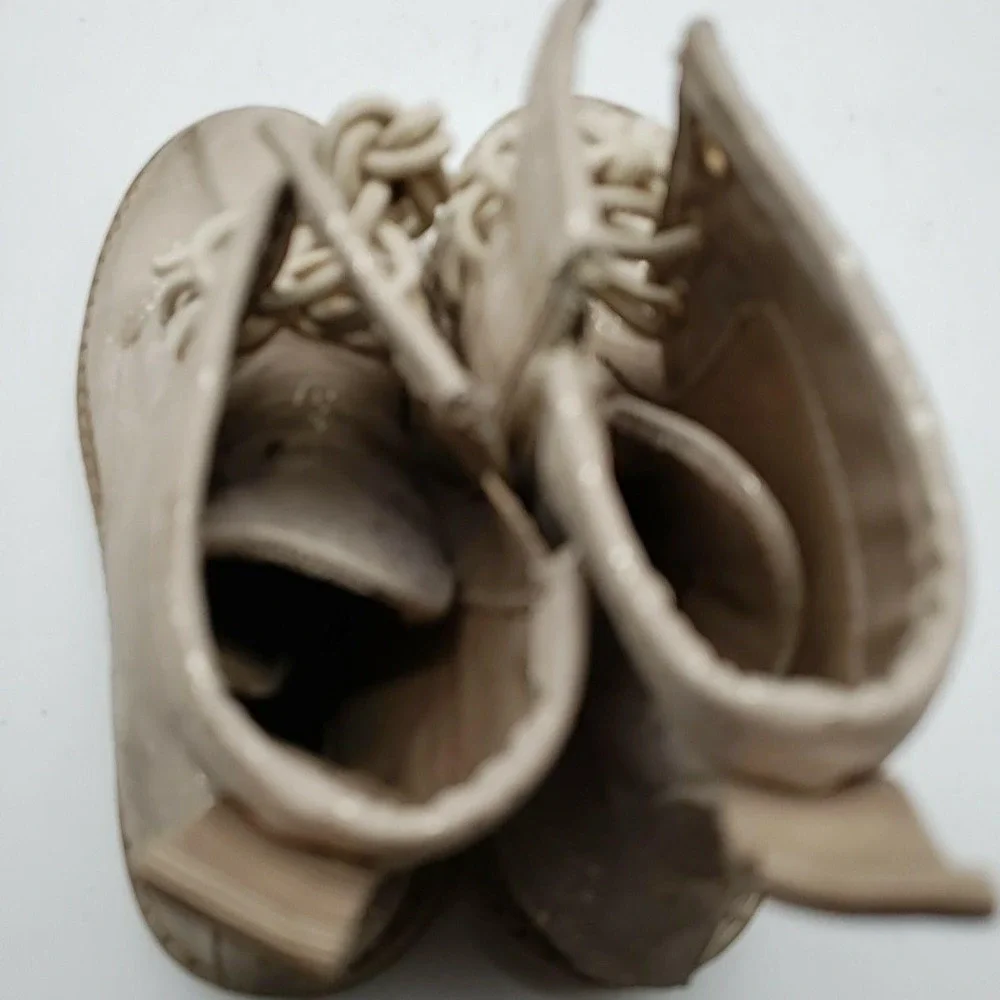 Elia Shoes Kids Size 3 Beige Speckled Combat Ankle Boots Lace Up Zip Lined